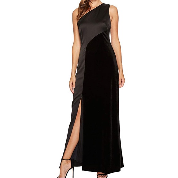 Clara | Velvet & Satin Gown